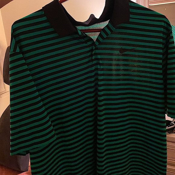 To many polos get a clean shirt for discount - Picture 1 of 2